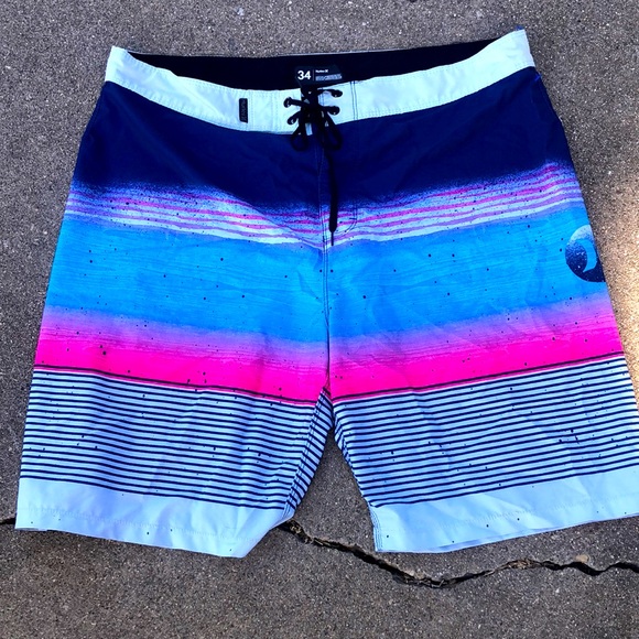 Hurley board shorts. Size 34. - Picture 1 of 4